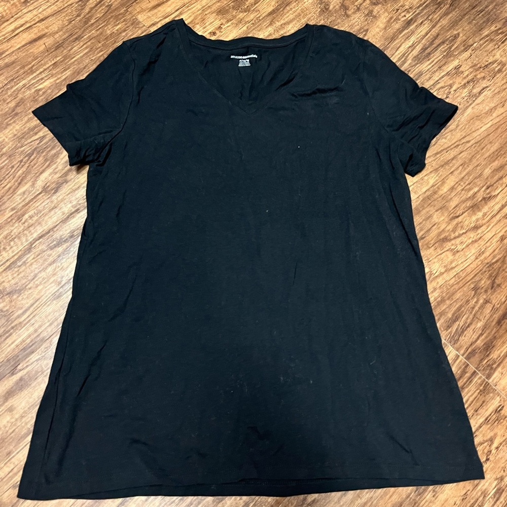 Amazon essentials black T-shirt